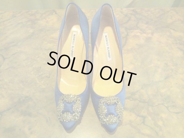 MANOLO BLAHNIK（マノロブラニク）ブルーシルクサテンビジューパンプスHANGISI JEWEL SATIN PUMPS SATC2 38  - ella