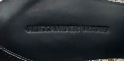 画像1: ALEXANDER WANG(アレキサンダーワン)ブラックレザー×ブラック&ホワイトリザードバックストラップサンダル36