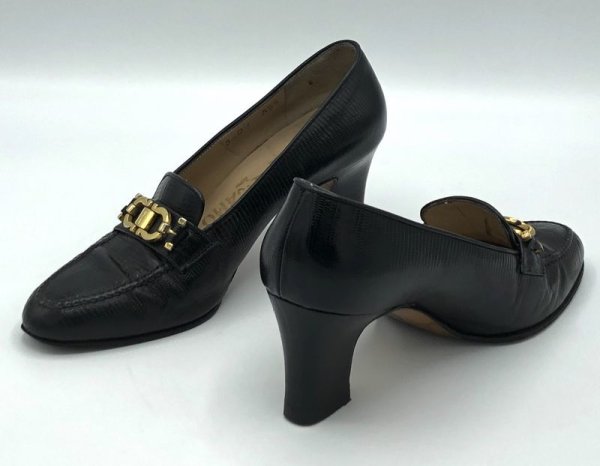 画像18: OLD FERRAGAMO(オールドフェラガモ)ブラック型押しレザー×ゴールドガンチーニ金具ヒールローファー 3 1/2D (18)