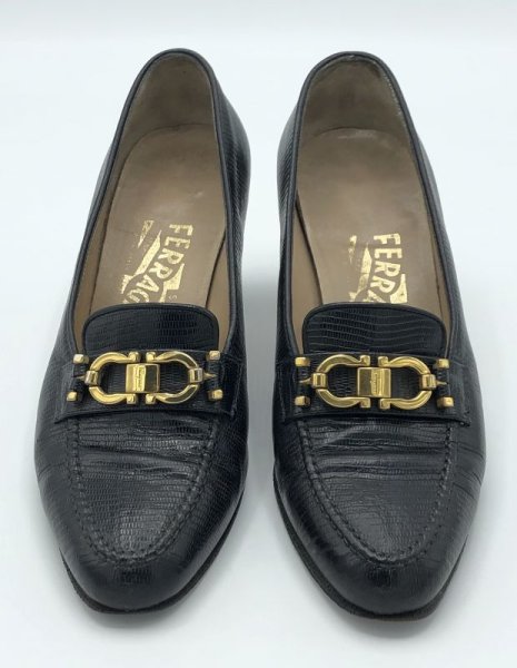 画像9: OLD FERRAGAMO(オールドフェラガモ)ブラック型押しレザー×ゴールドガンチーニ金具ヒールローファー 3 1/2D (9)