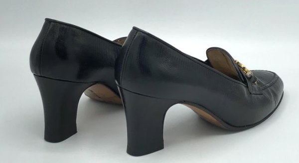 画像14: OLD FERRAGAMO(オールドフェラガモ)ブラック型押しレザー×ゴールドガンチーニ金具ヒールローファー 3 1/2D (14)