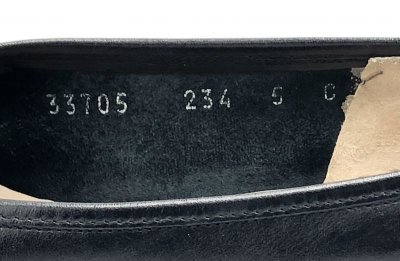 画像2: OLD FERRAGAMO(オールドフェラガモ) ブラックレザー×ゴールドSF金具ヒールローファー 5C