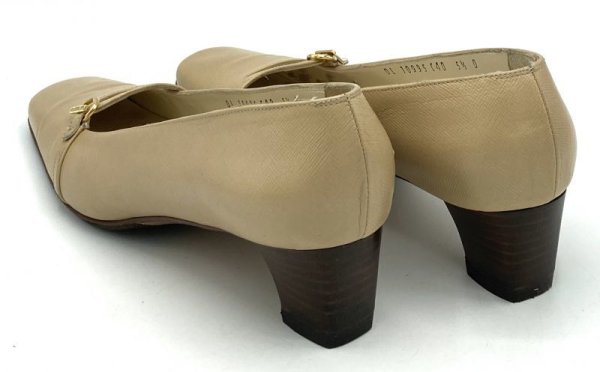 画像13: OLD FERRAGAMO(オールドフェラガモ/ヴィンテージ) ベージュレザーベルト付きパンプス 5 1/2D (13)