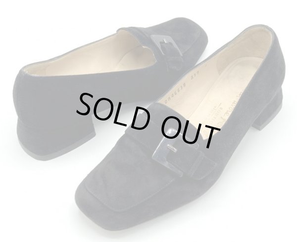 画像17: OLD FERRAGAMO(オールドフェラガモ) ブラックスエードベルト付きヒールローファー 4D (17)