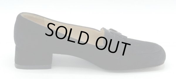 画像4: OLD FERRAGAMO(オールドフェラガモ) ブラックスエードベルト付きヒールローファー 4D (4)