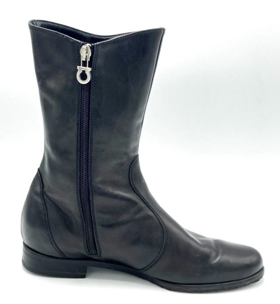 画像4: OLD FERRAGAMO(オールドフェラガモ)  ブラックレザーハーフブーツ 5C (4)