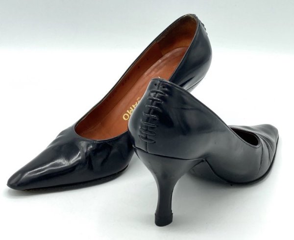 画像16: OLD FERRAGAMO(オールドフェラガモ) ブラックレザーパンプス 4C (16)