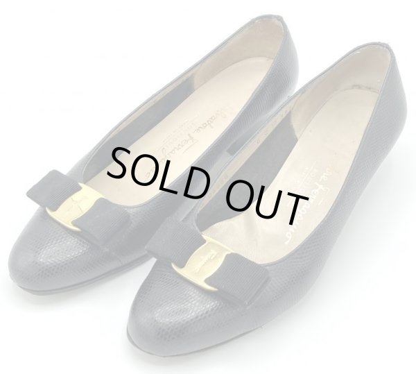 画像11: OLD FERRAGAMO(オールドフェラガモ) ブラック型押しレザーヴァラリボンパンプス 6C (11)