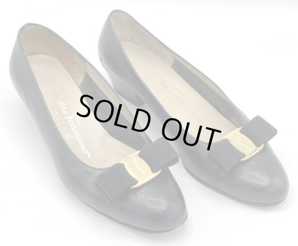 画像12: OLD FERRAGAMO(オールドフェラガモ) ブラック型押しレザーヴァラリボンパンプス 6C (12)