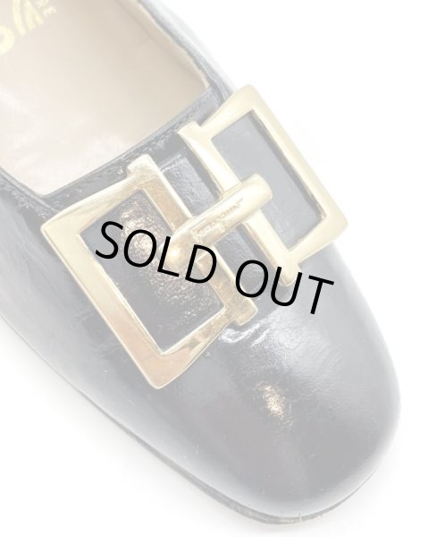 画像8: OLD FERRAGAMO(オールドフェラガモ/ヴィンテージ) ダークネイビーリカラーゴールド金具ローヒールパンプス  4 1/2D (8)