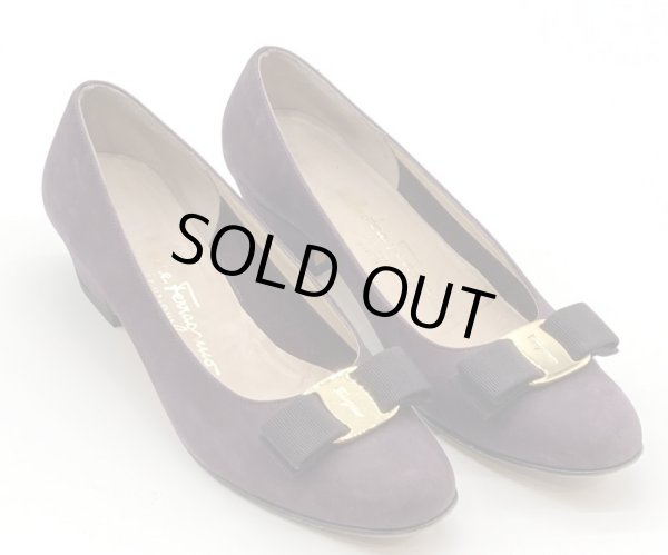 画像12: OLD FERRAGAMO(オールドフェラガモ) ダークパープルスエードヴァラリボンパンプス 7AA (12)