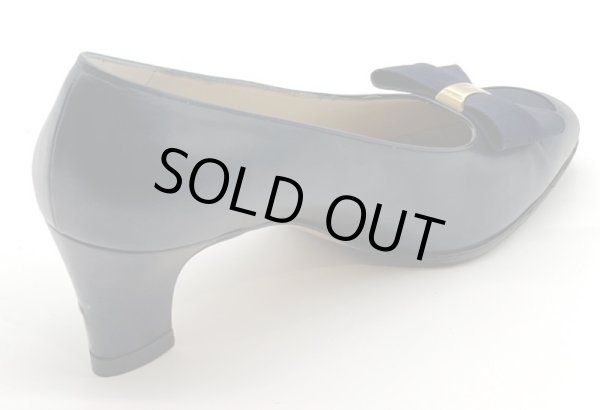 画像6: OLD FERRAGAMO(オールドフェラガモ/ヴィンテージ) ネイビーレザー×リボン付きパンプス  7B (6)