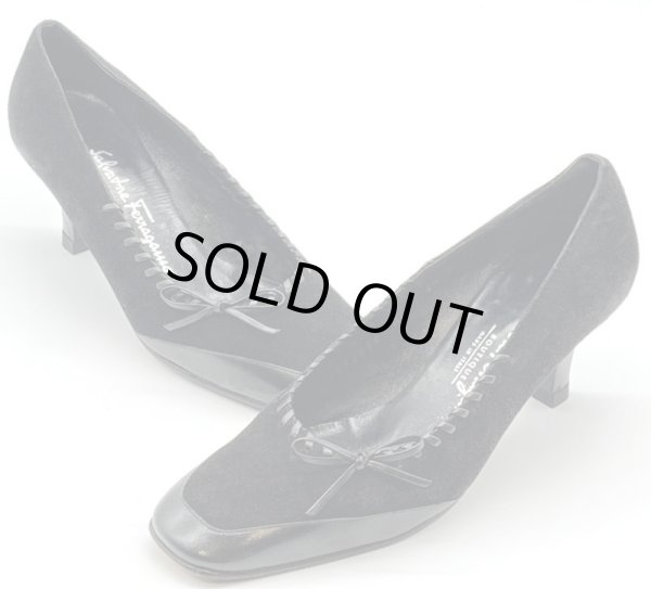 画像15: OLD FERRAGAMO(オールドフェラガモ) ブラックスエード×レザーリボンパンプス 4 1/2D (15)