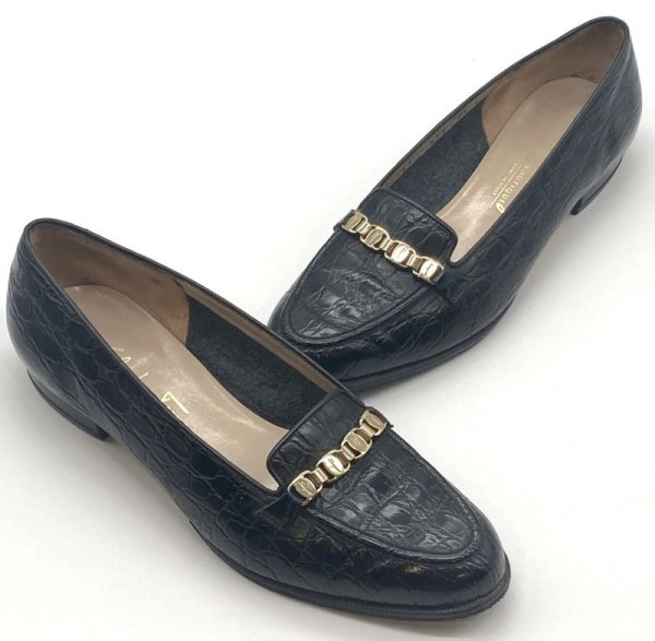 画像16: OLD FERRAGAMO(オールドフェラガモ)ブラック型押しレザーヴァラ金具付きスリッポンローファー 6 1/2C (16)