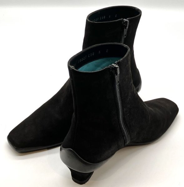 画像18: OLD FERRAGAMO(オールドフェラガモ) ブラックスエードガンチーニ刺繍ショートブーツ 6C (18)