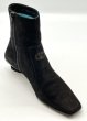 画像2: OLD FERRAGAMO(オールドフェラガモ) ブラックスエードガンチーニ刺繍ショートブーツ 6C (2)