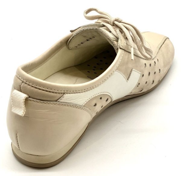 画像6: OLD FERRAGAMO(オールドフェラガモ) アイボリーベージュレザー×スエードレースアップスニーカー 4 1/2D (6)