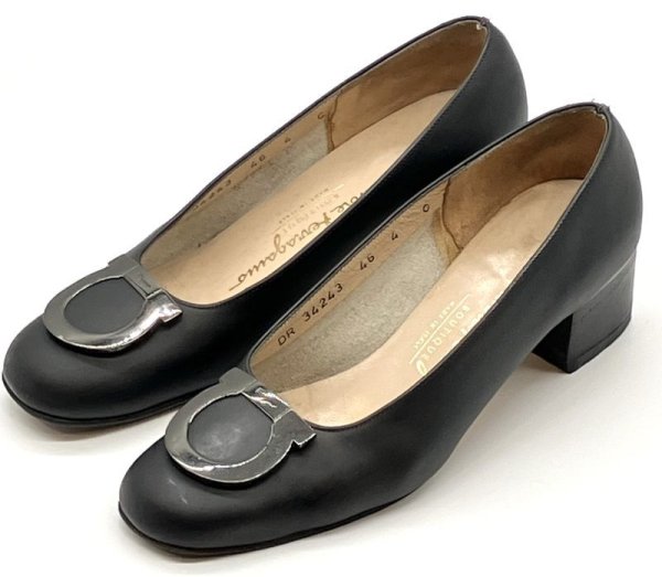 画像11: OLD FERRAGAMO(オールドフェラガモ) ブラックレザー×ガンチーニ金具付きパンプス 4C (11)