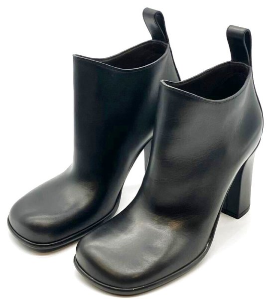 画像11: BOTTEGA VENETA (ボッテガヴェネタ)ブラックレザーボリュームスクエアトゥアンクルショートブーツ38 (11)