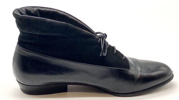 画像4: OLD FERRAGAMO(オールドフェラガモ) ブラックスエード×レザーレースアップショートブーツ 5D (4)