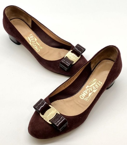 画像15: OLD FERRAGAMO(オールドフェラガモ) ボルドーパープルスエード×パテントヴァラリボンパンプス 5 1/2C (15)