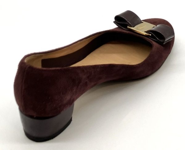画像6: OLD FERRAGAMO(オールドフェラガモ) ボルドーパープルスエード×パテントヴァラリボンパンプス 5 1/2C (6)