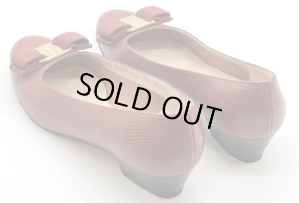 画像13: OLD FERRAGAMO(オールドフェラガモ)レッド型押しレザーヴァラリボンパンプス 5 1/2C (13)