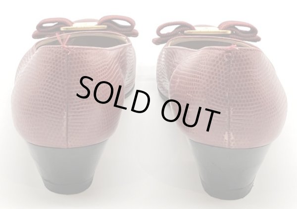 画像10: OLD FERRAGAMO(オールドフェラガモ)レッド型押しレザーヴァラリボンパンプス 5 1/2C (10)