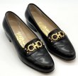 画像12: OLD FERRAGAMO(オールドフェラガモ)ブラックレザー×ゴールドガンチーニ金具ローファー 3 1/2C (12)