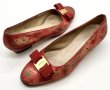 画像17: OLD FERRAGAMO(オールドフェラガモ) レッドレザーヴァラリボンパンプス(リカラー&ペイント) 7C (17)