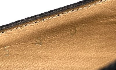 画像1: OLD FERRAGAMO(オールドフェラガモ) ブラック×ゴールドレースヴァラリボンパンプス 4D