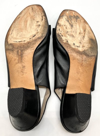 画像2: OLD FERRAGAMO(オールドフェラガモ) ブラックレザーヴァラリボンバックストラップパンプス 8C