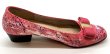 画像4: OLD FERRAGAMO(オールドフェラガモ) ビビッドピンクヴァラリボンパンプス(リカラー&ペイント) 6C (4)