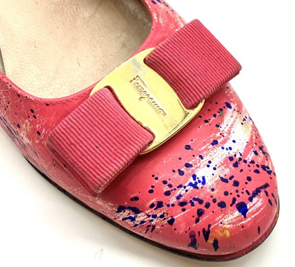 画像8: OLD FERRAGAMO(オールドフェラガモ) ビビッドピンクヴァラリボンパンプス(リカラー&ペイント) 6C (8)