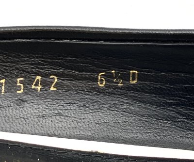 画像2: OLD FERRAGAMO(オールドフェラガモ) ホワイト×ブラックバイカラーレザーヴァリナリボンフラットシューズ 6 1/2D