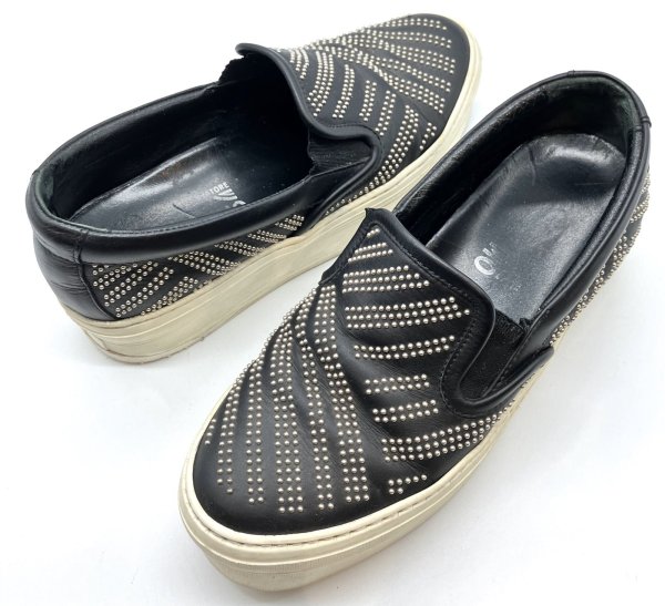 画像15: OLD FERRAGAMO(オールドフェラガモ)ブラックレザー×シルバースタッズスリッポンスニーカー 4 1/2M (15)