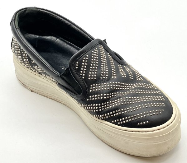 画像2: OLD FERRAGAMO(オールドフェラガモ)ブラックレザー×シルバースタッズスリッポンスニーカー 4 1/2M (2)