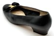 画像5: OLD FERRAGAMO(オールドフェラガモ) ブラックレザーヴァラリボンパンプス 7 1/2C (5)