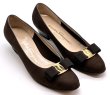 画像12: OLD FERRAGAMO(オールドフェラガモ) ダークブラウンスエードヴァラリボンパンプス 6 1/2C (12)
