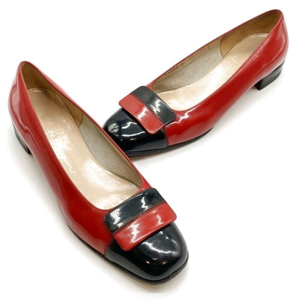 画像16: OLD FERRAGAMO(オールドフェラガモ) レッド×ブラックパテントパンプス 7 1/2B (16)