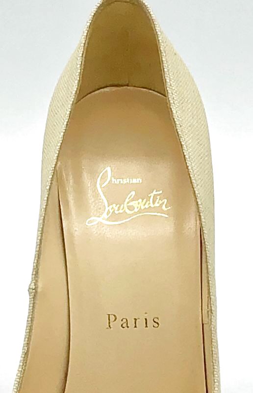 Christian Louboutin(クリスチャンルブタン)キナリベージュ