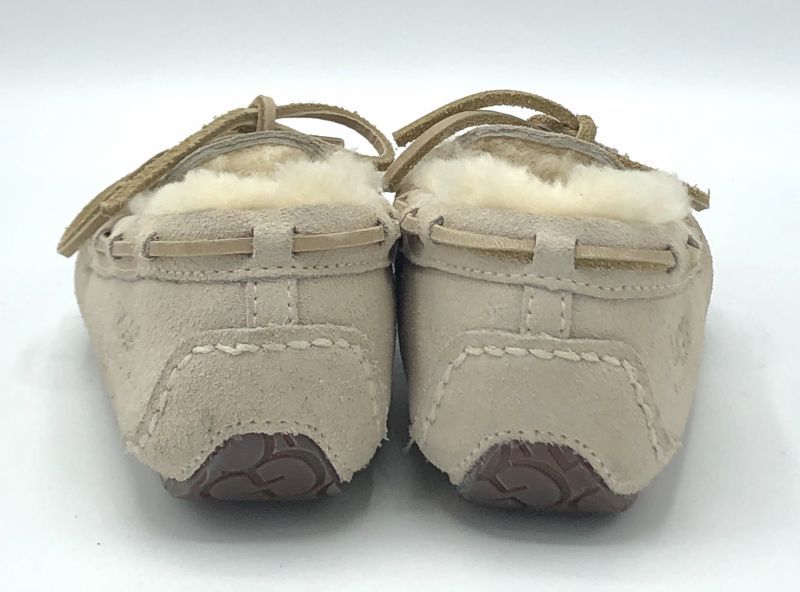 UGG AUSTRALIA(アグオーストラリア)ピンクベージュムートンモカシン ...