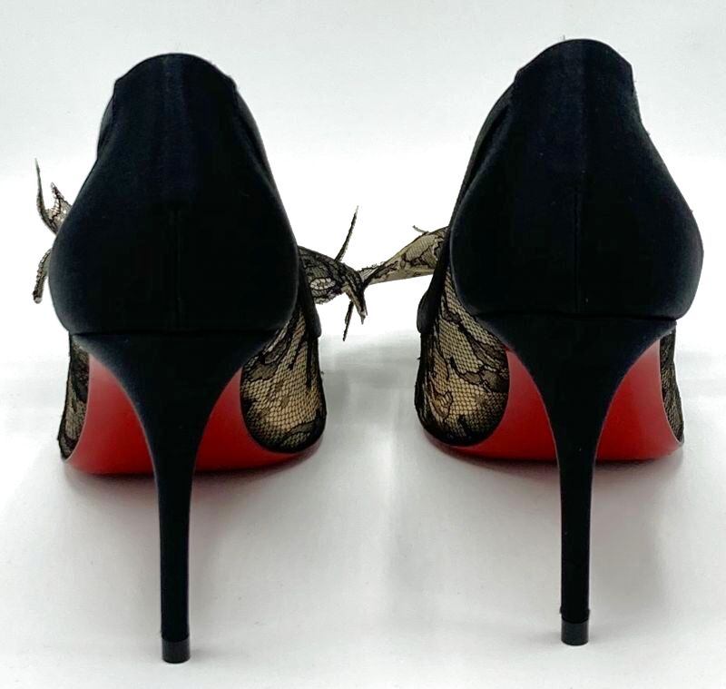 Christian Louboutin(クリスチャンルブタン)ブラックレース×ビッグ